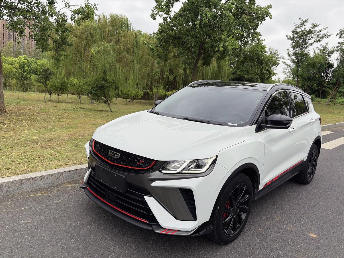Geely Coolray 240T DCT Diamond 2022