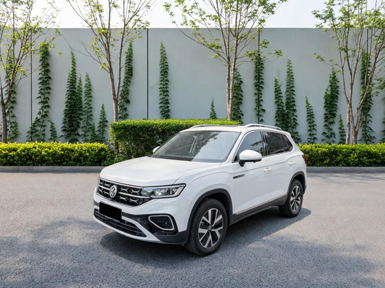 Volkswagen Tayron 330TSI FWD Lux Plus Advanced (2L) 2024