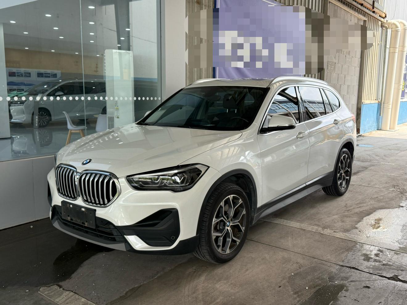 BMW X1 sDrive25Li Leading 2021