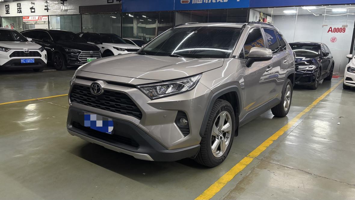 Toyota RAV4 2021