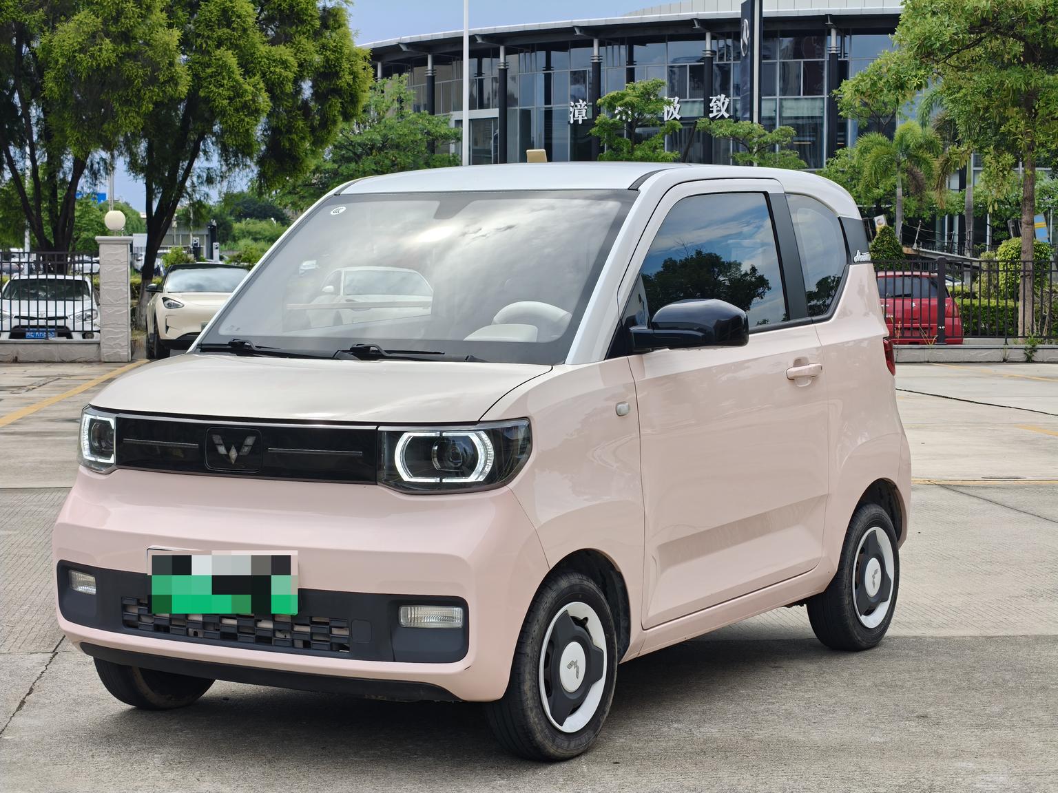 Wuling Miniev Macaron Sandwich Edition NMC 170km 2022