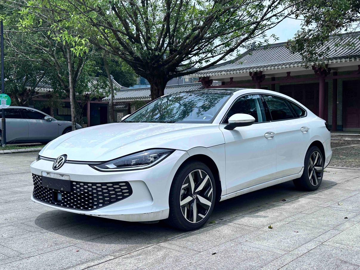 Volkswagen Lamando 280TSI DSG Kula 2024