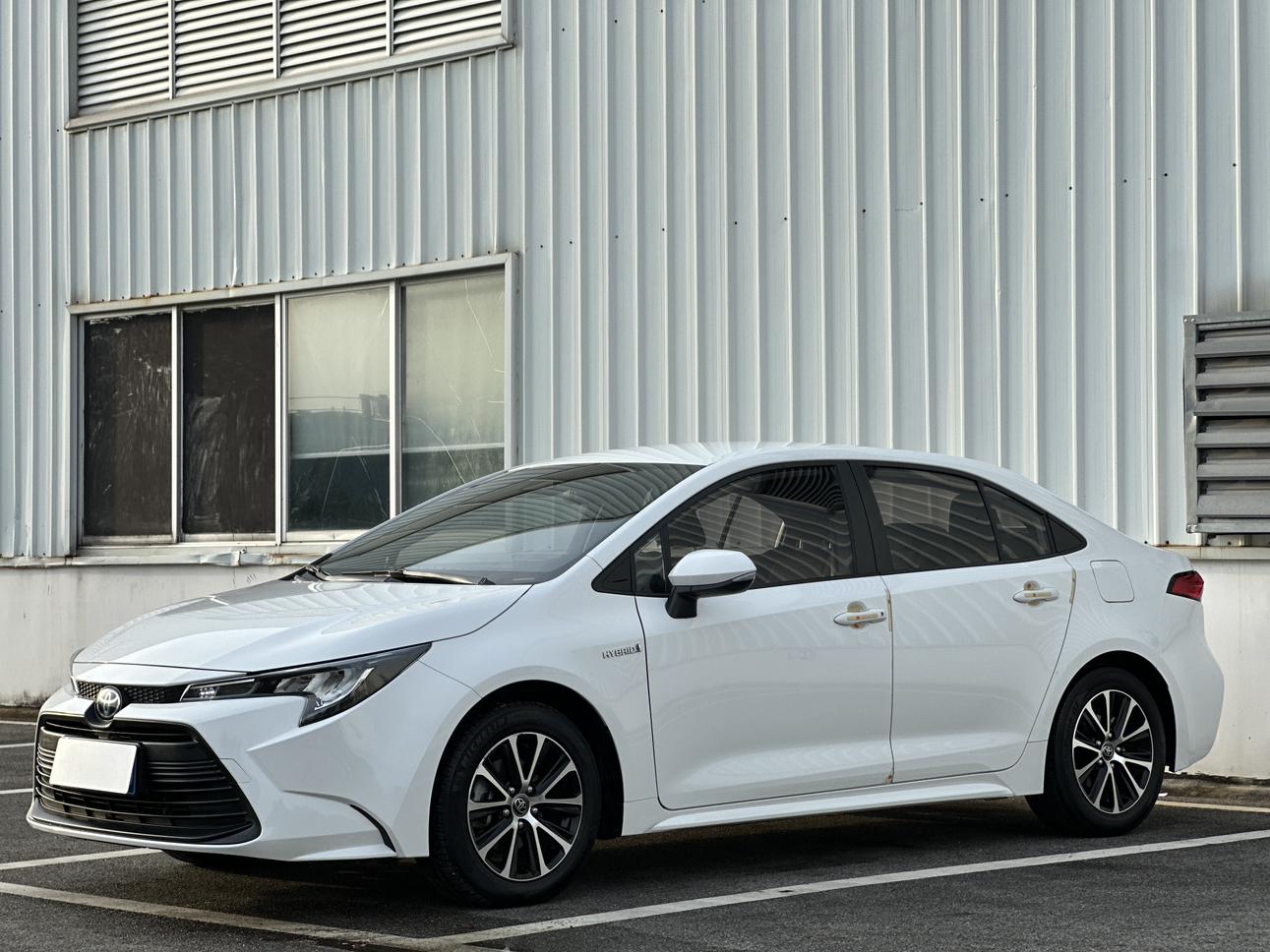 Toyota Levin 1.8L Leading 2024