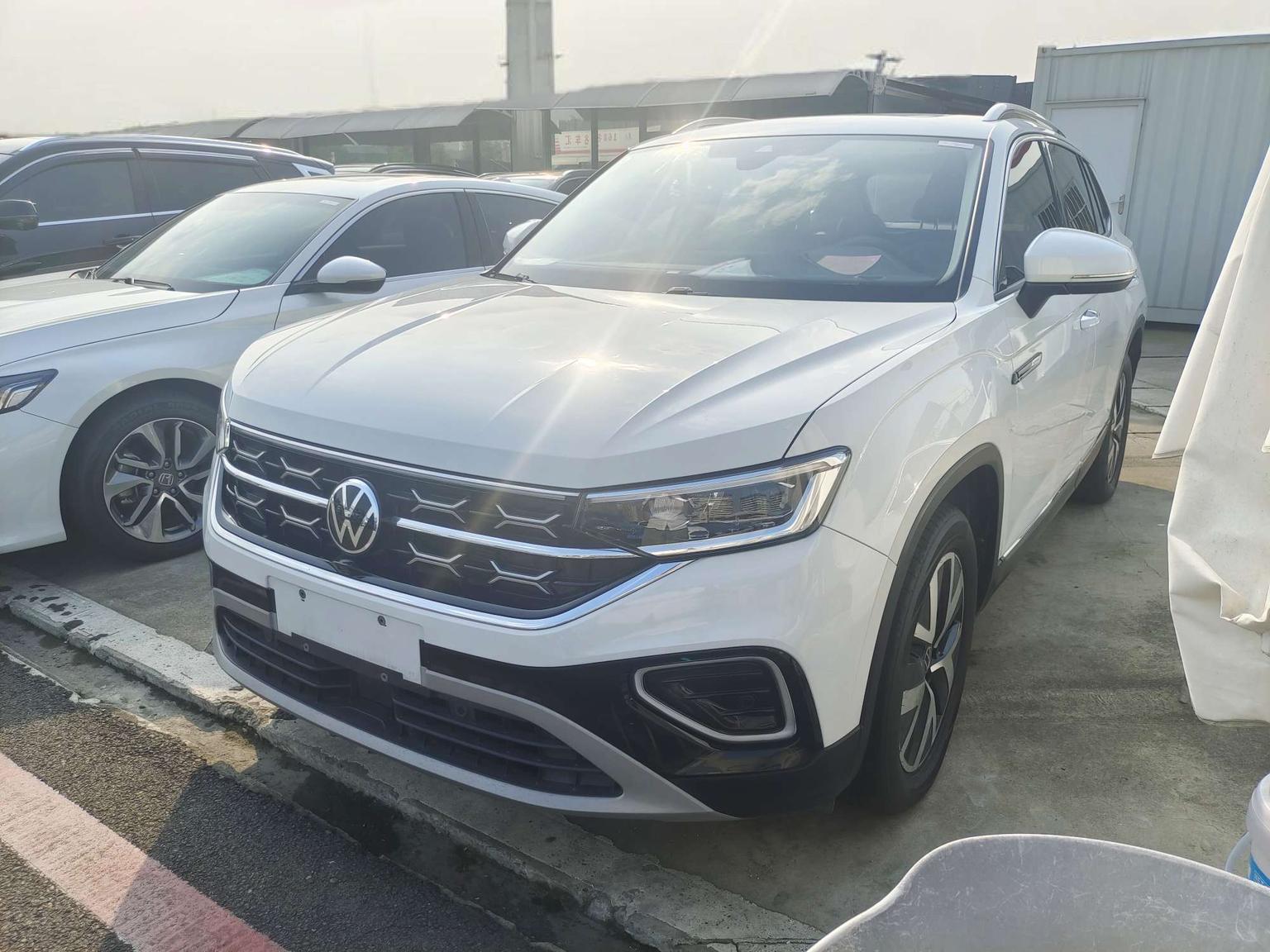 Volkswagen Tayron 330TSI FWD R-Line High Performance (2L) 2023