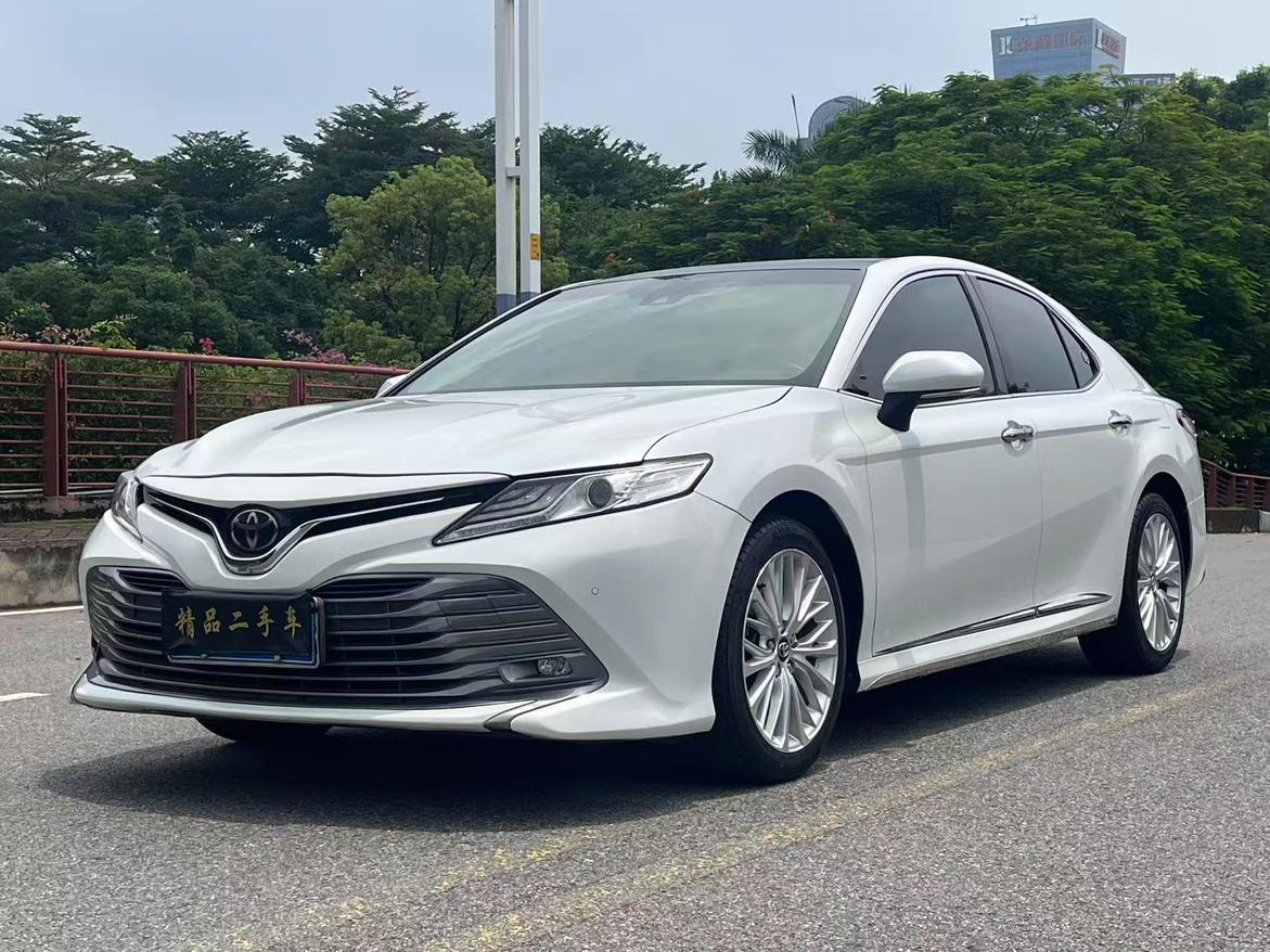 Toyota Camry G Luxury (2.5L) 2020