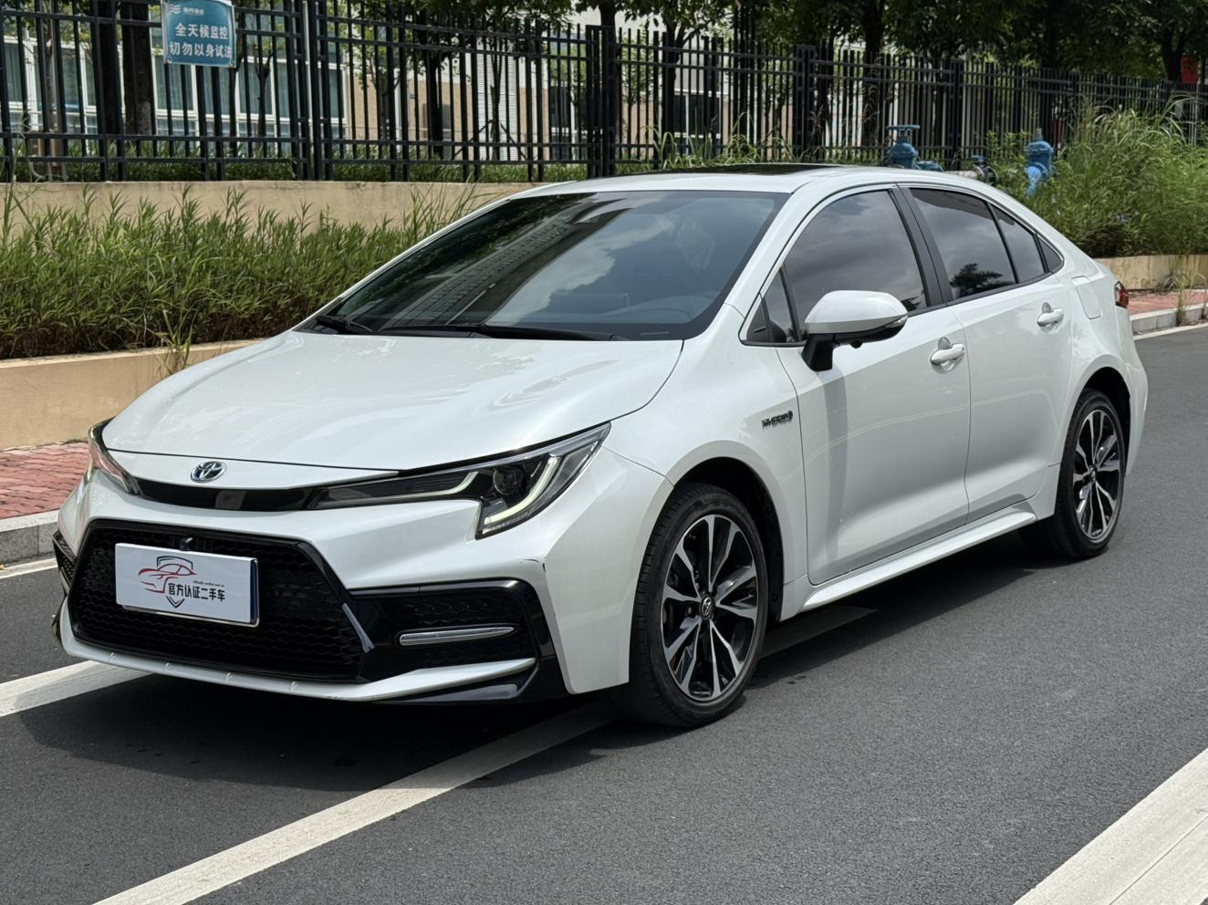 Toyota Levin 1.8H E-CVT Entry 2022