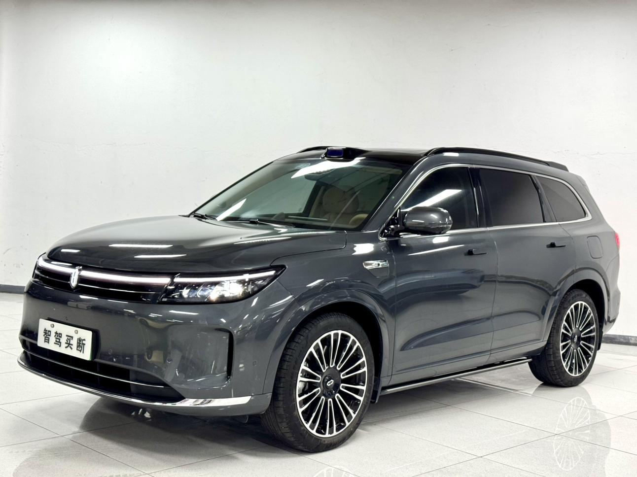 Aito M7 Smart Drive 6-Seat RWD 2025