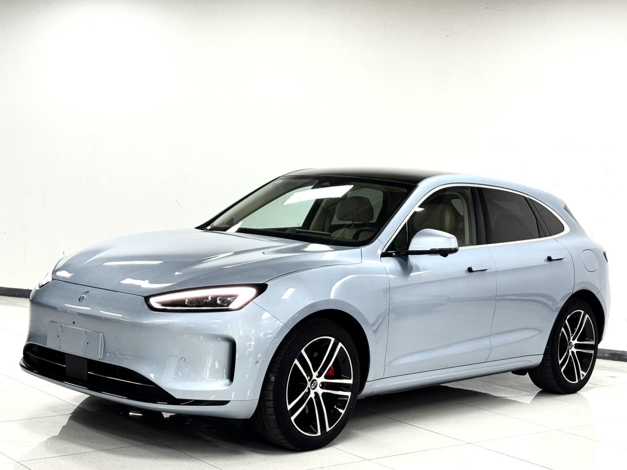 Aito M5 EV RWD Standard (1432) 2024