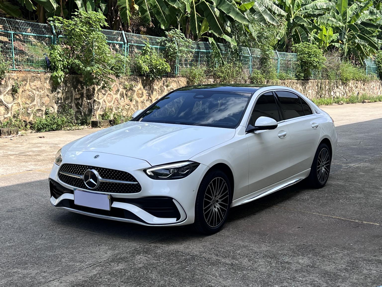 Mercedes Benz Class-C Sport 2025