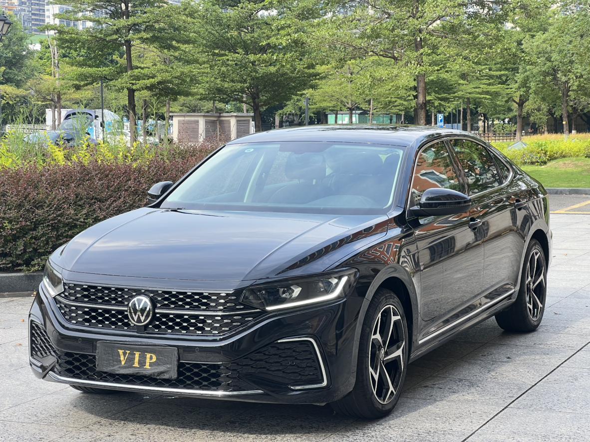 Volkswagen Passat 330TSI Stardust Elite 2024