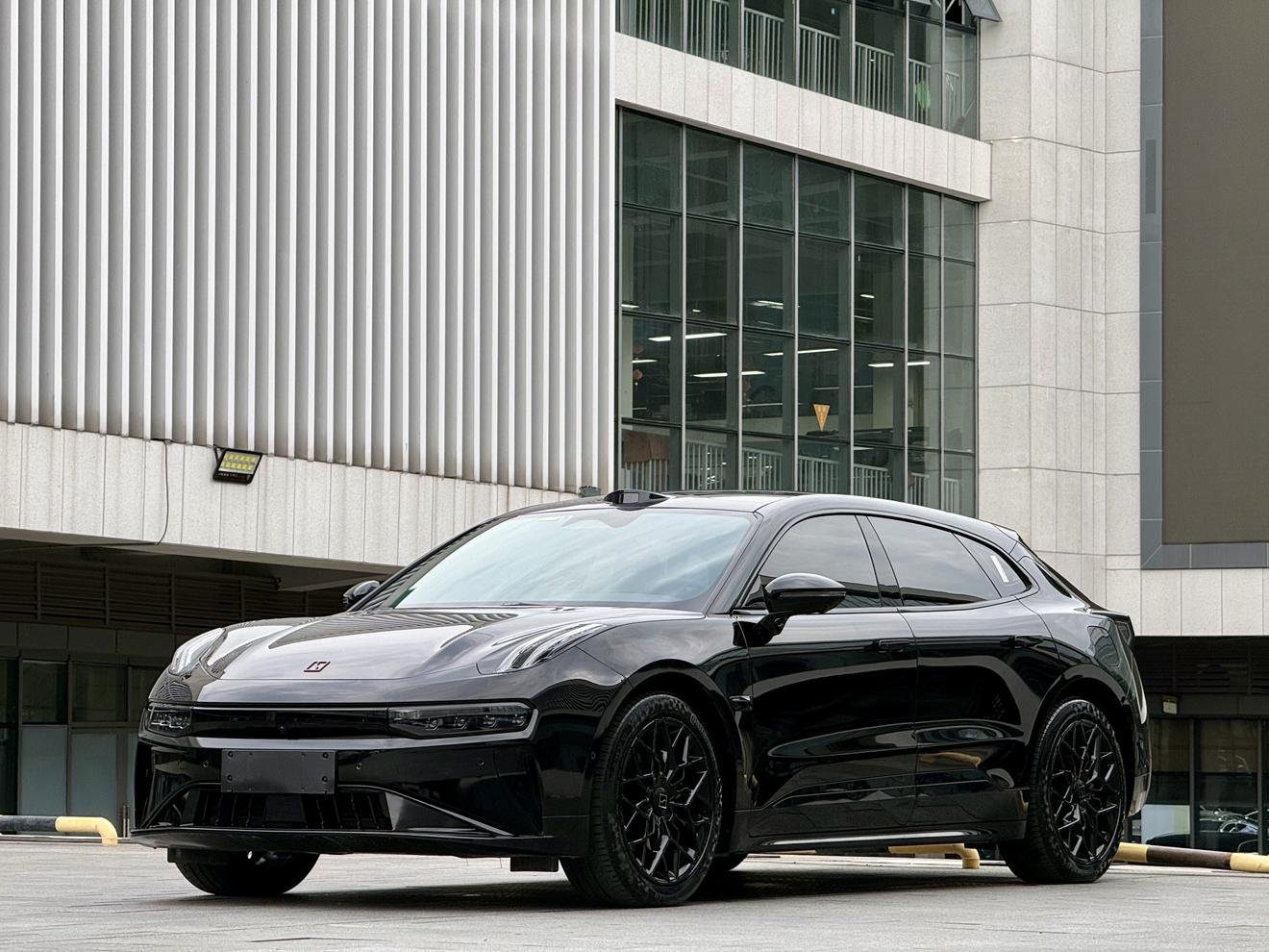 Zeekr 001 WE 95kWh AWD (1F92) 2024