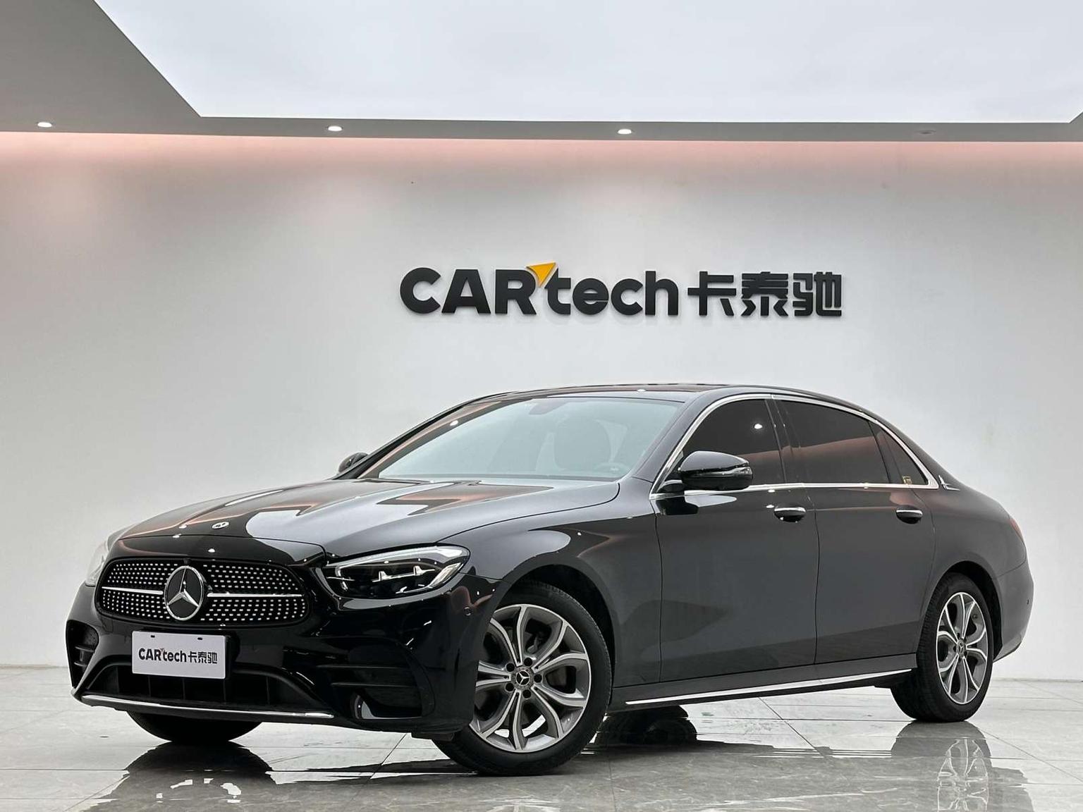 Mercedes Class-E E 300 L Luxury Sport Sedan (2L) 2023