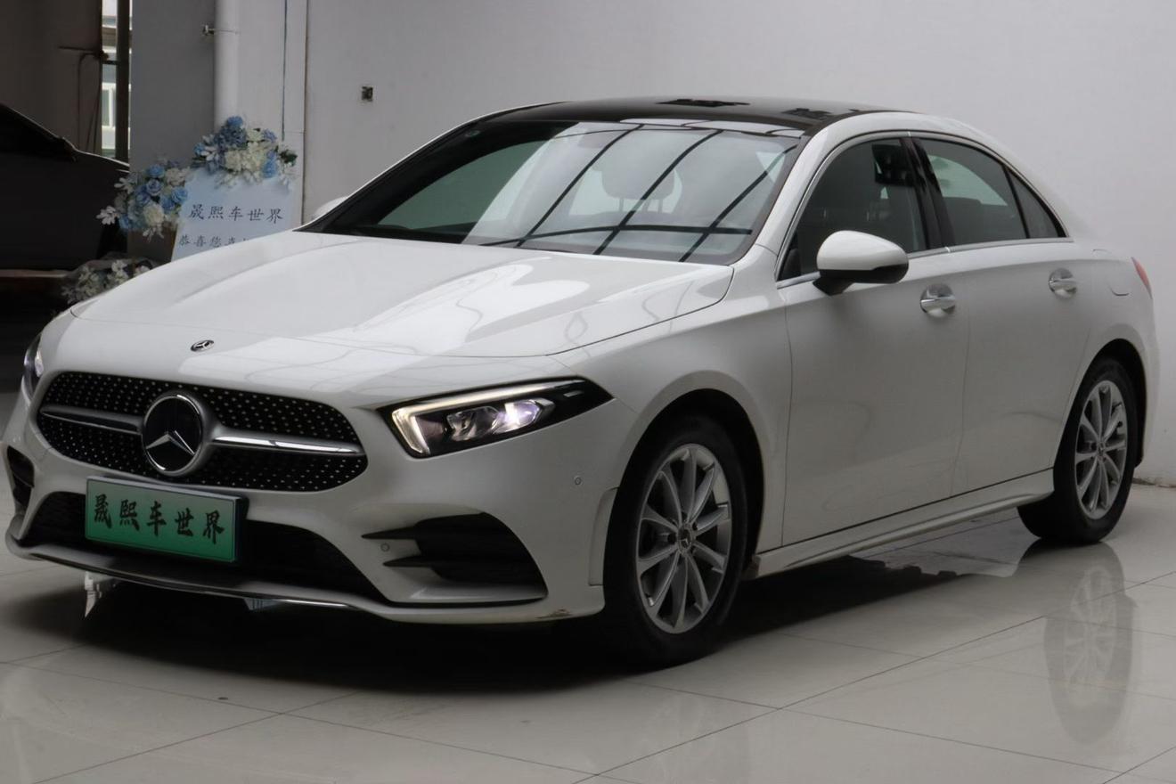Mercedes Benz Class-A Sport Sedan Fashion 2020