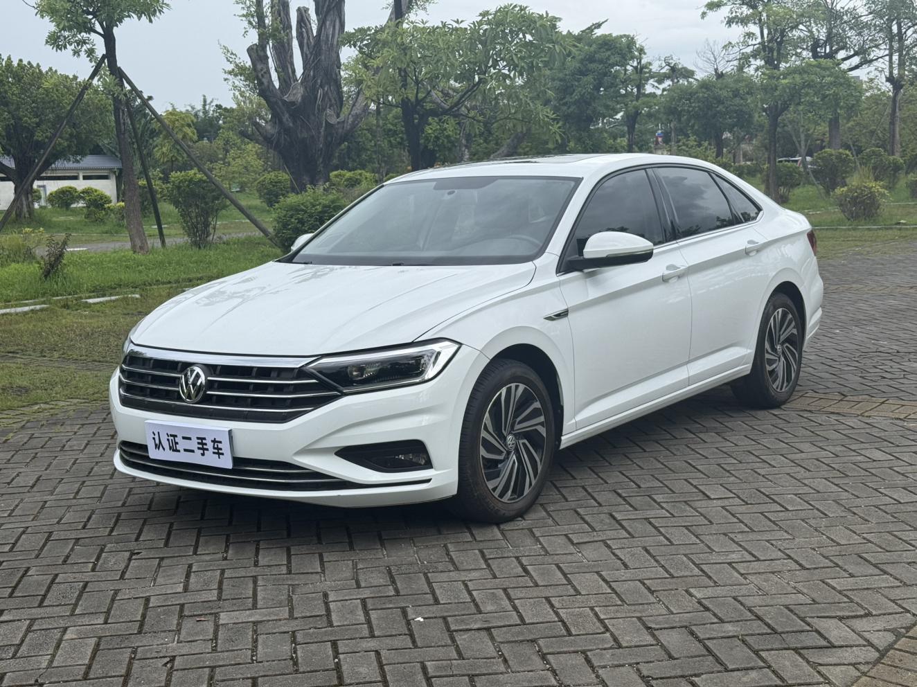 Volkswagen Sagitar 280TSI DSG Beyond (1.4L) 2022