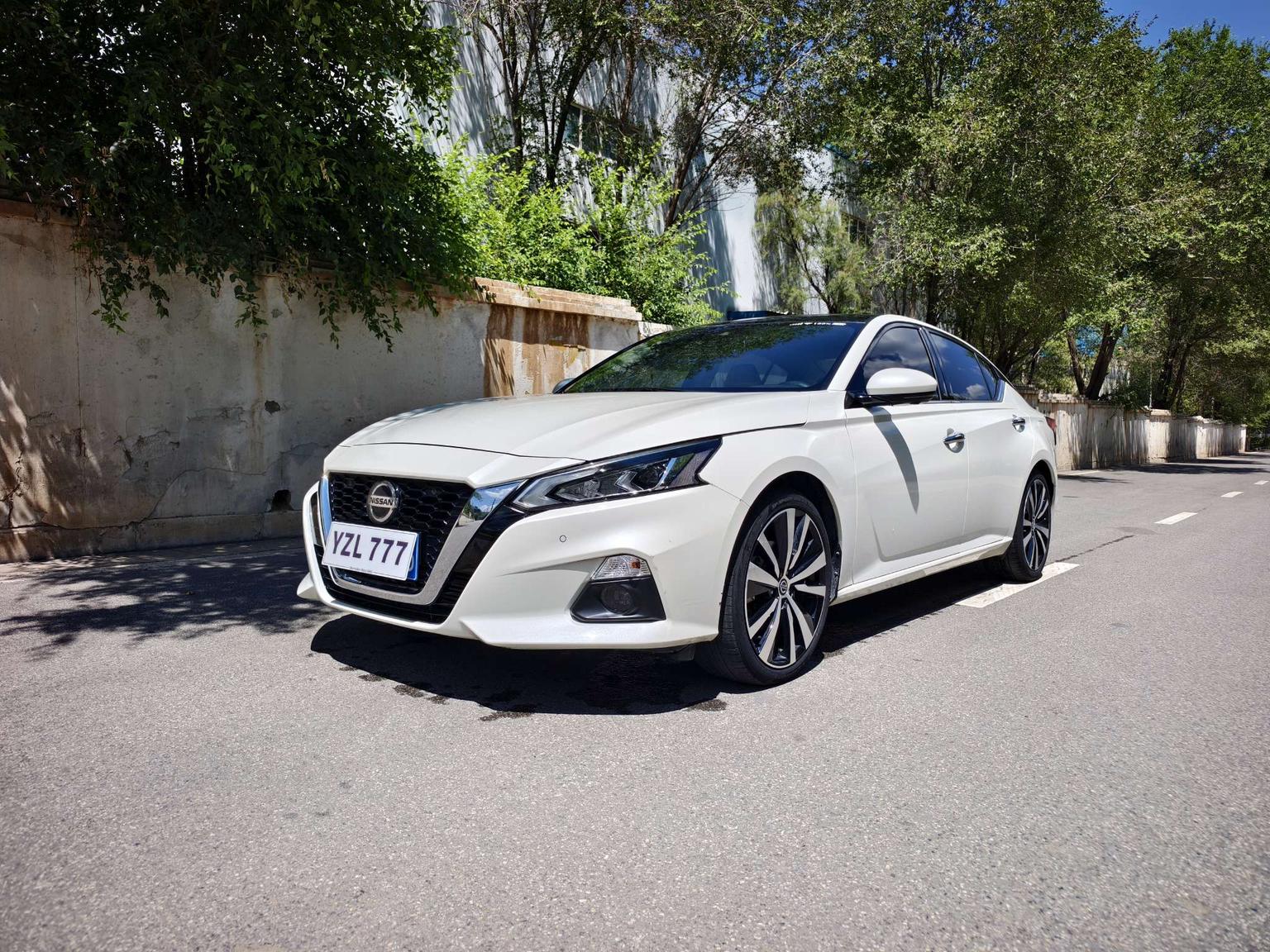 Nissan Altima XV Premium Navigation 2022