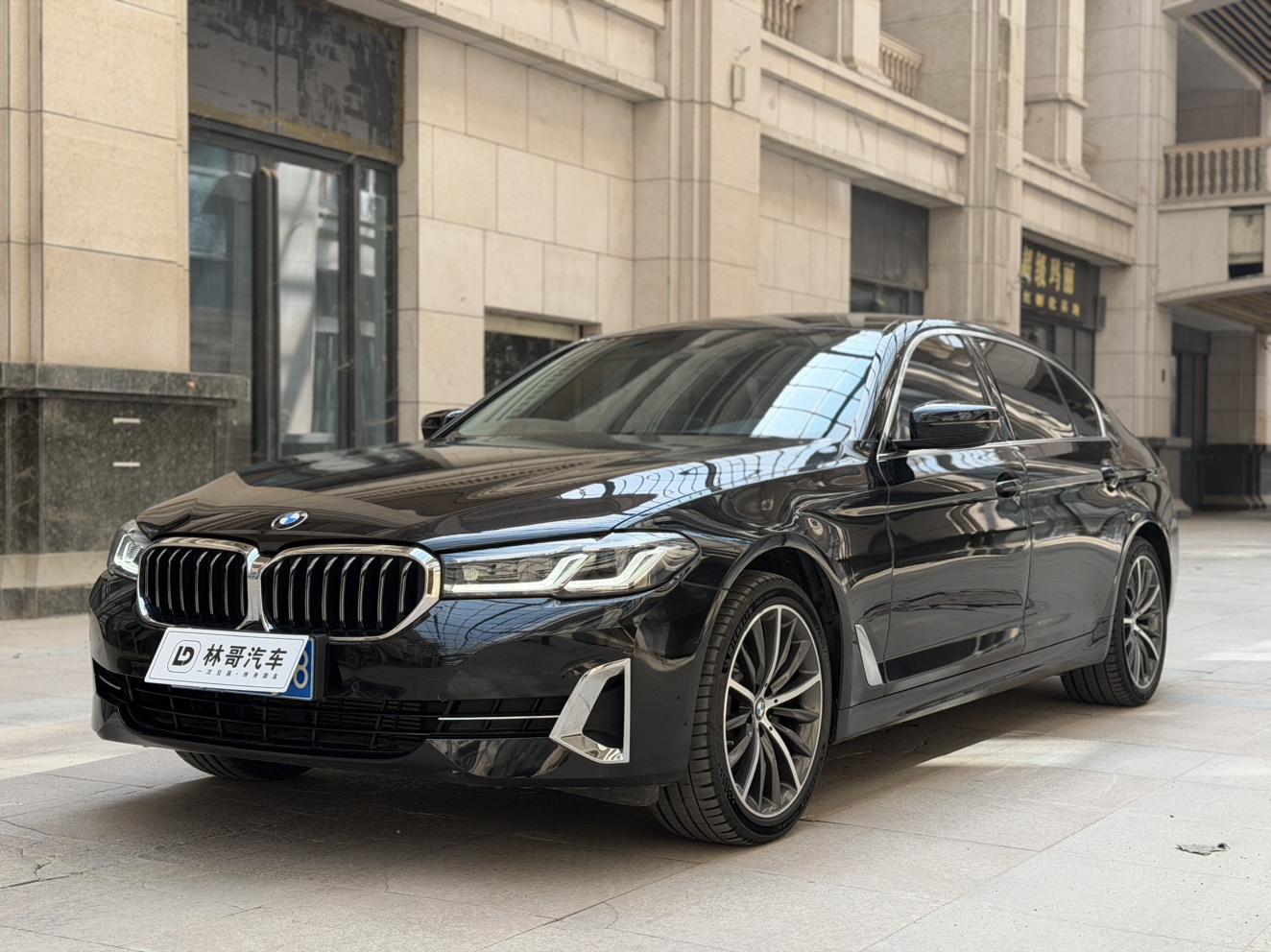 BMW 5 Series Luxury LWB (2L) 2022