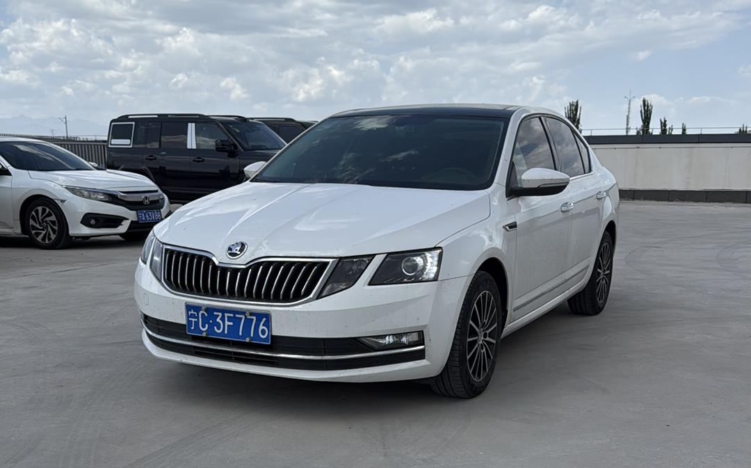 Skoda Octavia 1.5L Auto Intelligent Luxury China VI 2019