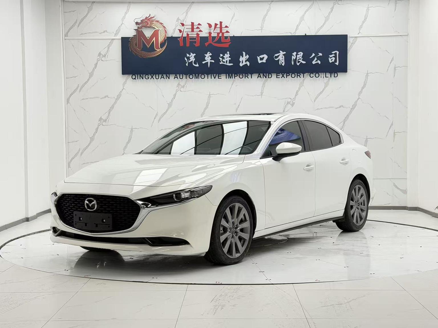 Mazda 3 Axela 2.0L Auto Quality Dazzle 2022