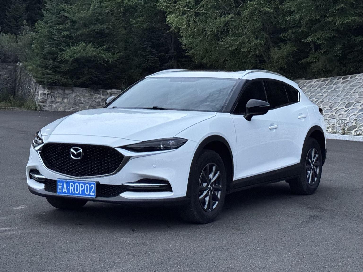 Mazda CX-4 2WD Blue Sky Taste Edition (2L) 2023