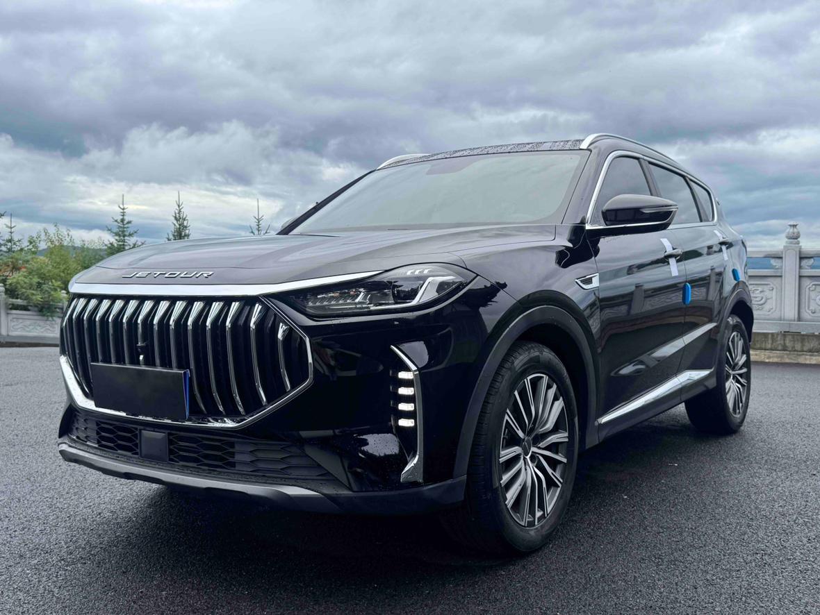 Jetour X70-Plus Brave Plus 5-Seat DCT 2023