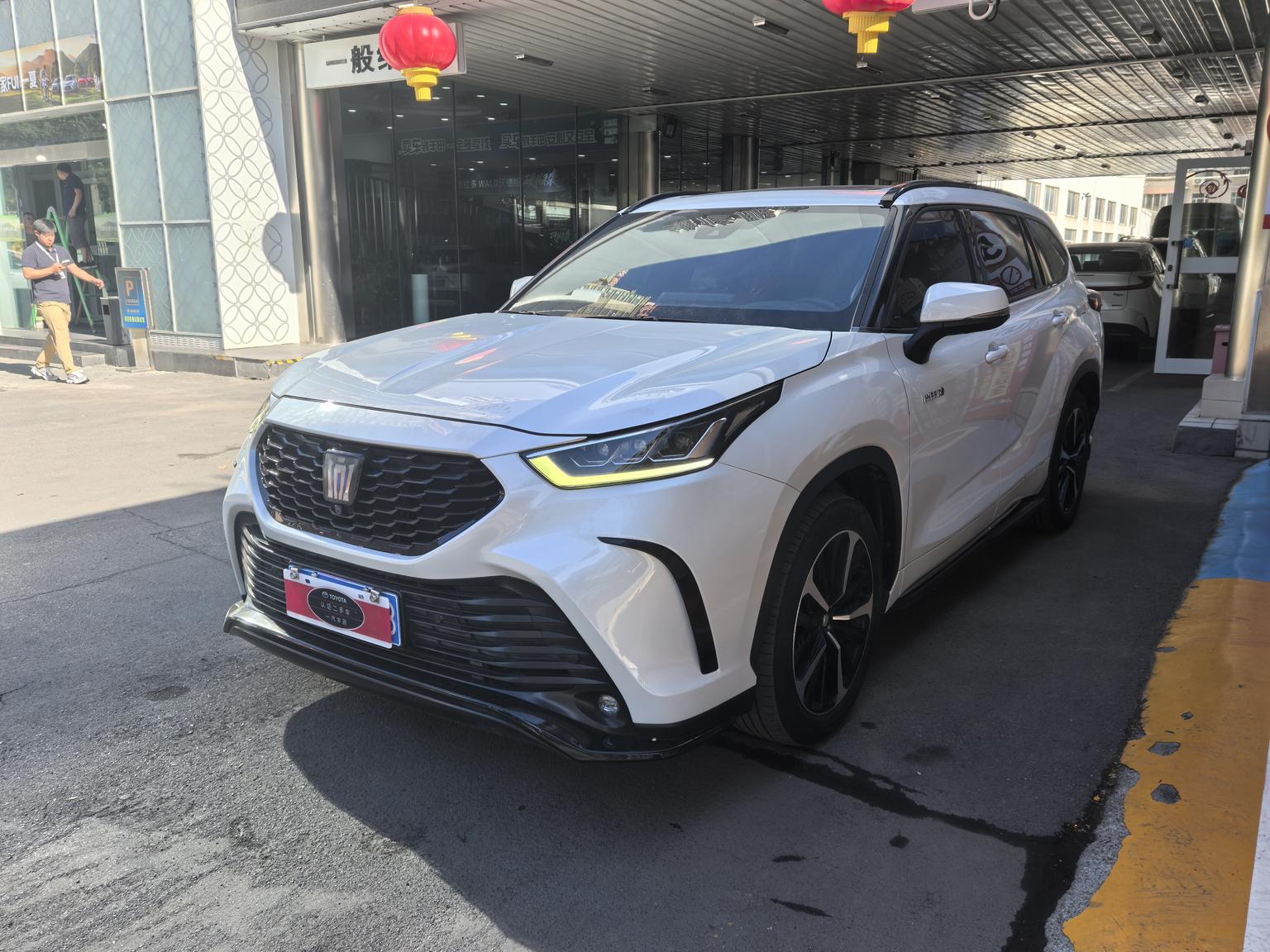 Toyota Crown-Kluger HEV AWD Flagship 2021