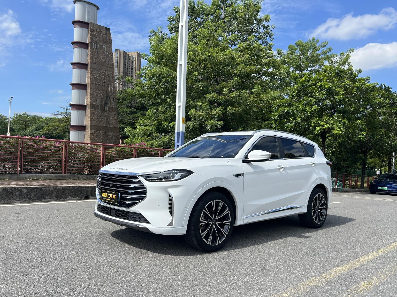 Jetour X70-Plus Earth 5-Seat 2023