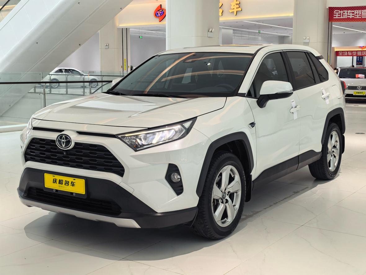 Toyota RAV4 2.0L CVT 2WD Prestige 2021