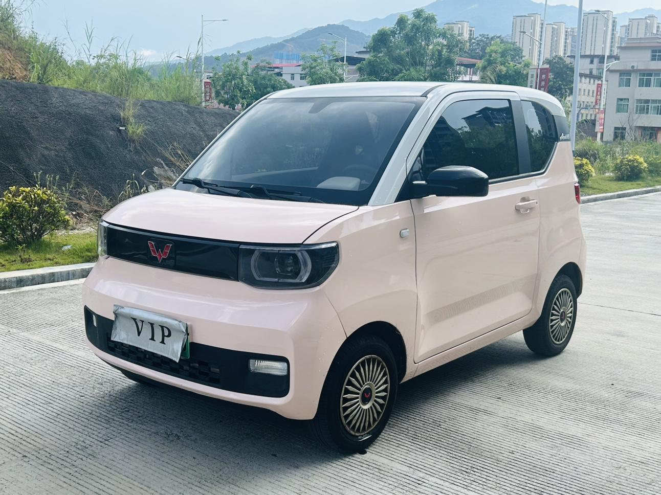 Wuling Miniev Macaron Premium Edition NMC 2022