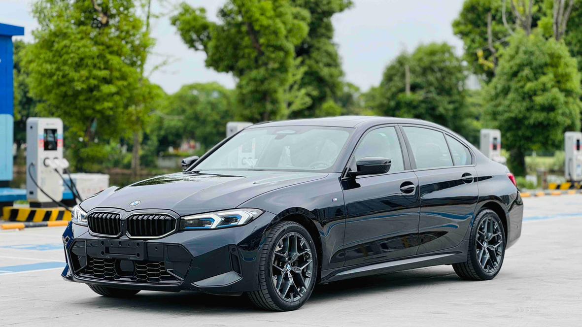 BMW Series-3 330Li Prestige M Sport Night Package 2025