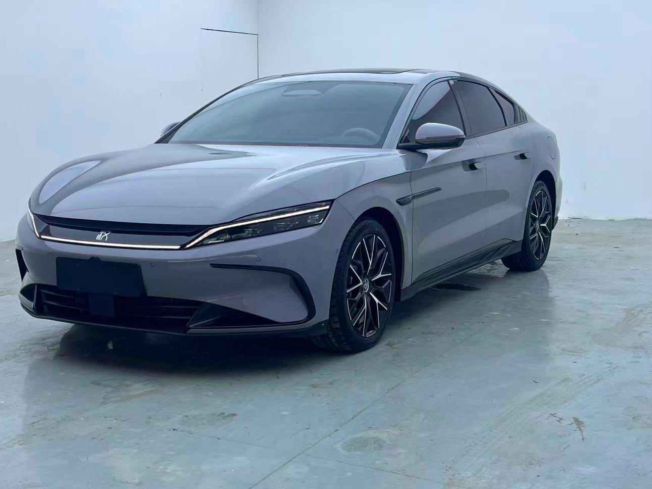 BYD HAN-DM DM-i 125km Noble 2026