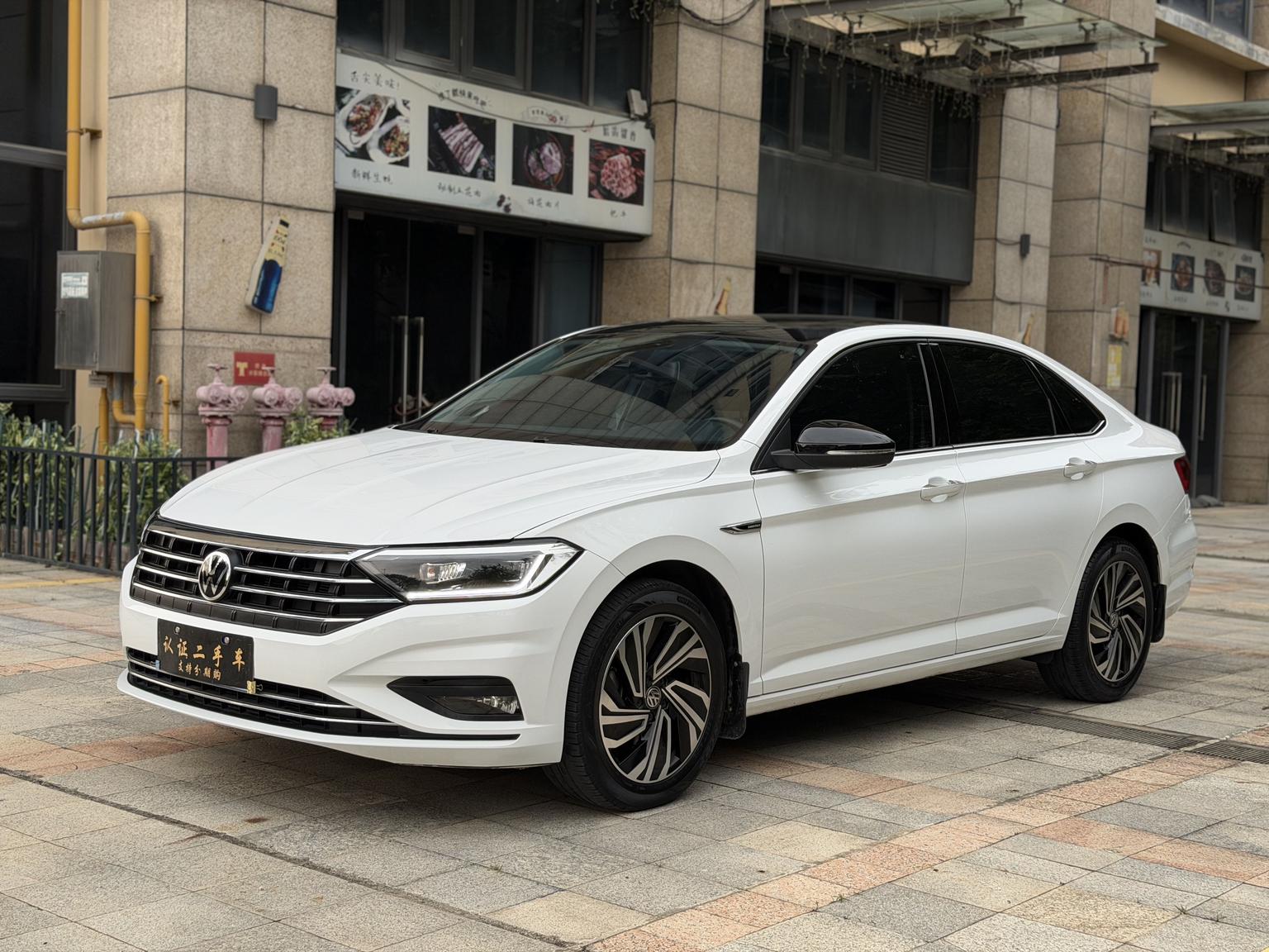 Volkswagen Sagitar 280TSI DSG Beyond (1.4L) 2022