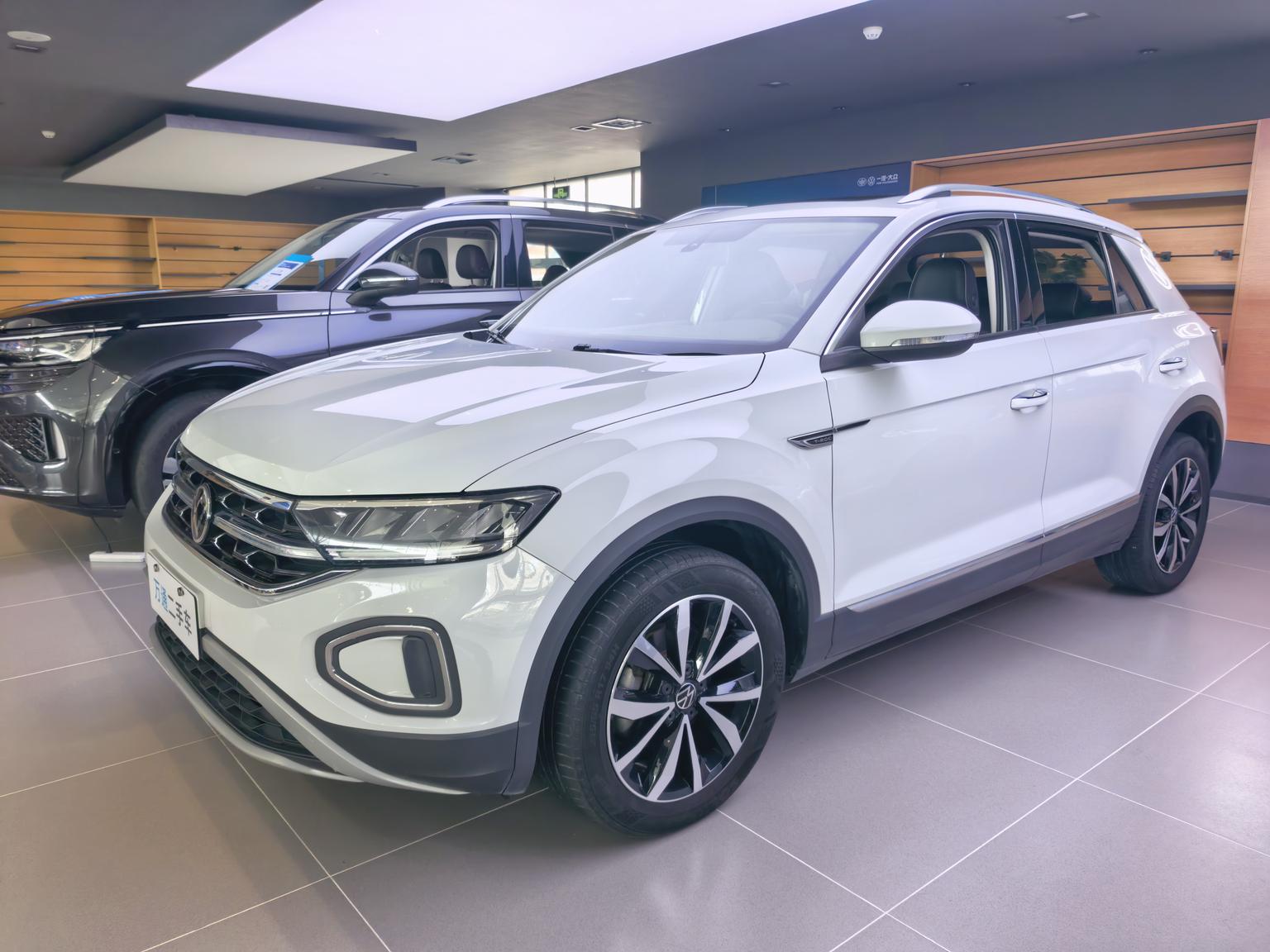 Volkswagen T-ROC 280TSI DSG Time Edition (1.4L) 2024
