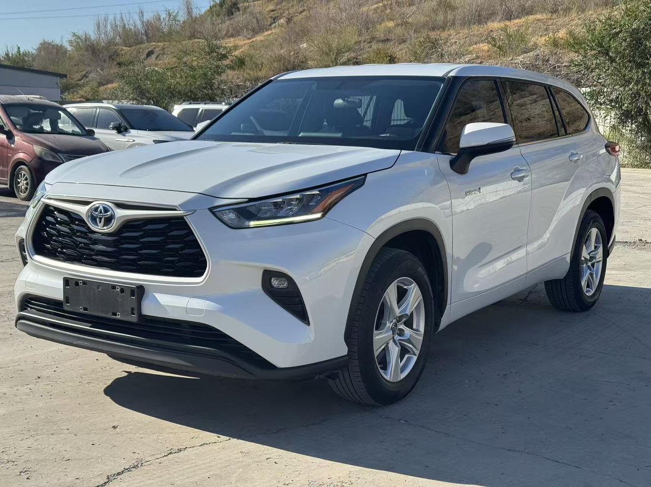 Toyota Highlander Hybrid 2.5L AWD Elite 7-Seat 2023
