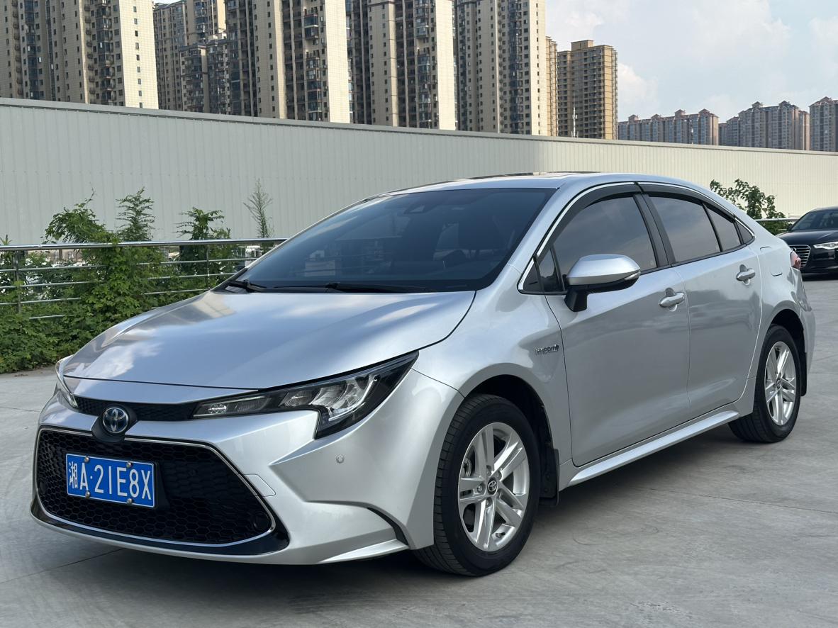 Toyota Levin Dual Engine 1.8H E-CVT Luxury (1.8L) 2021