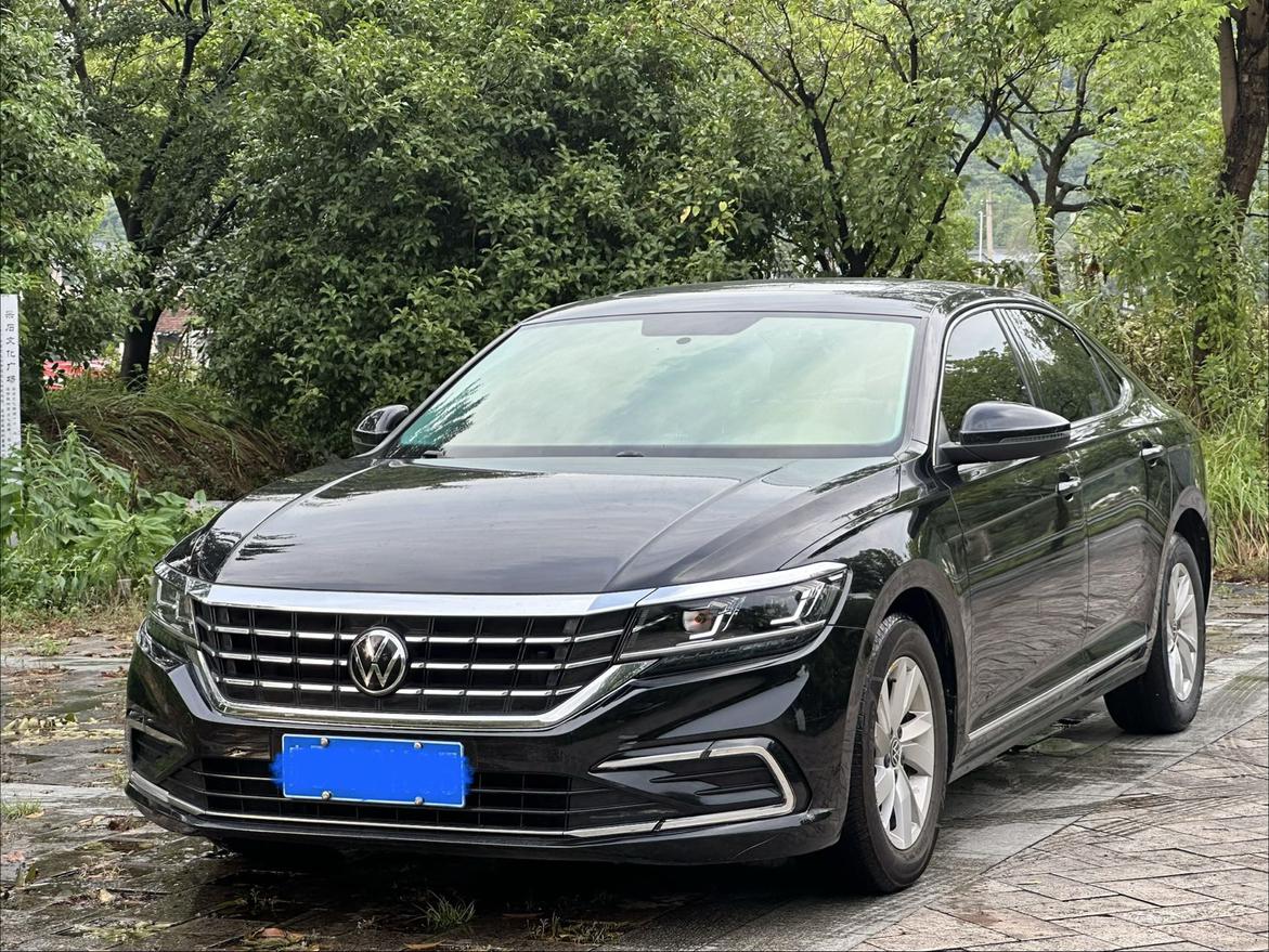 Volkswagen Passat 280TSI Business 2021