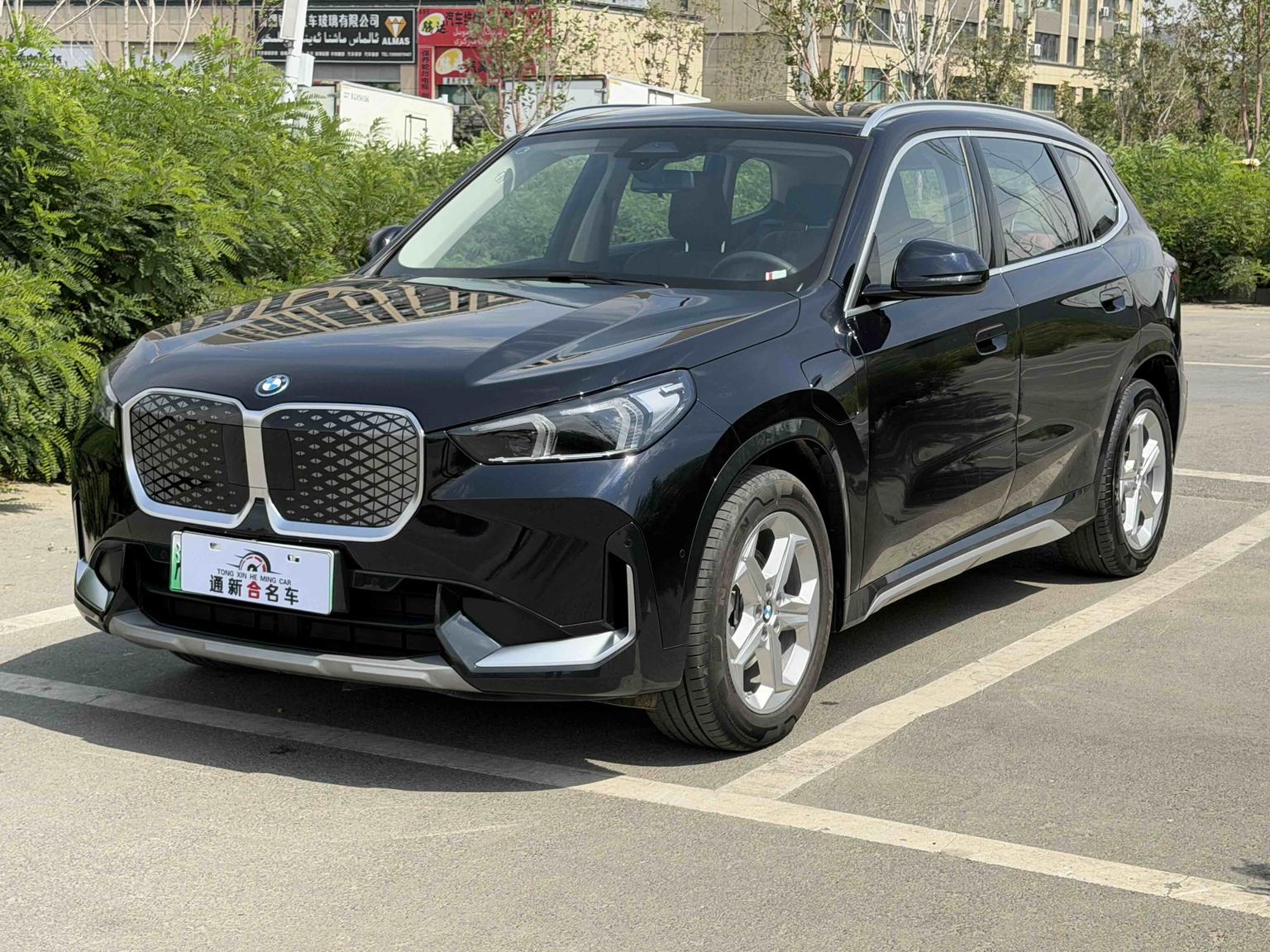 BMW X1 eDrive25L X Design Package (9ACE) 2026