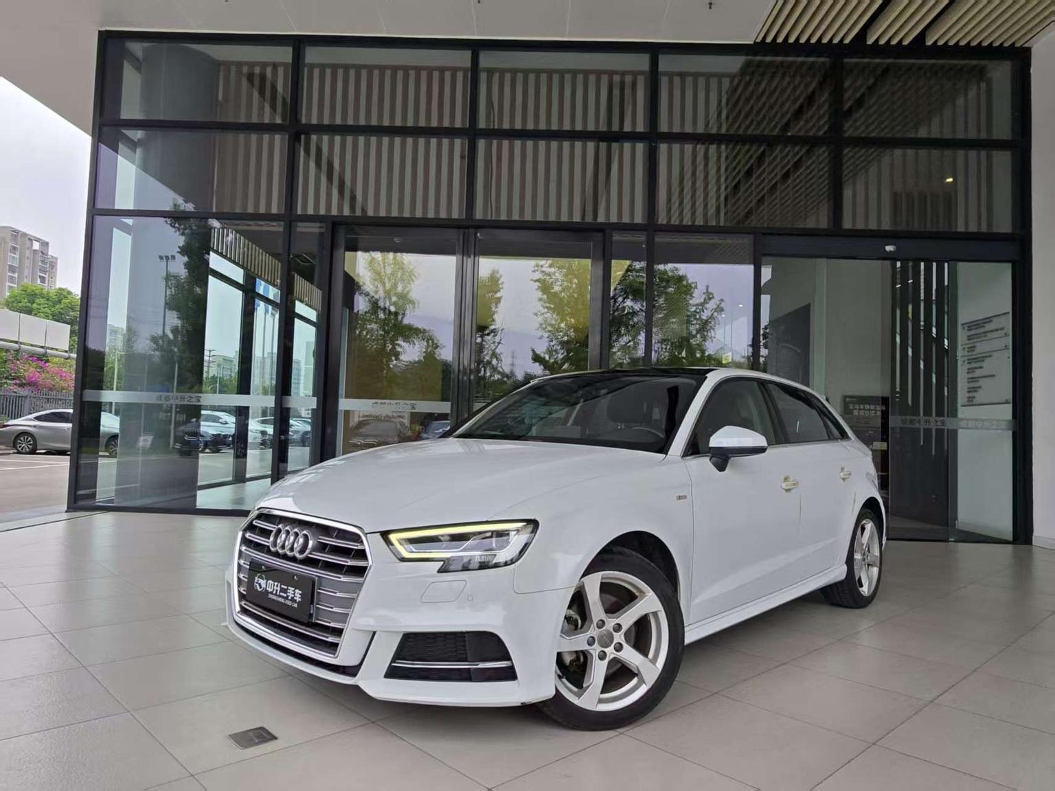 Audi A3 35 TFSI Fashion CN5 2021