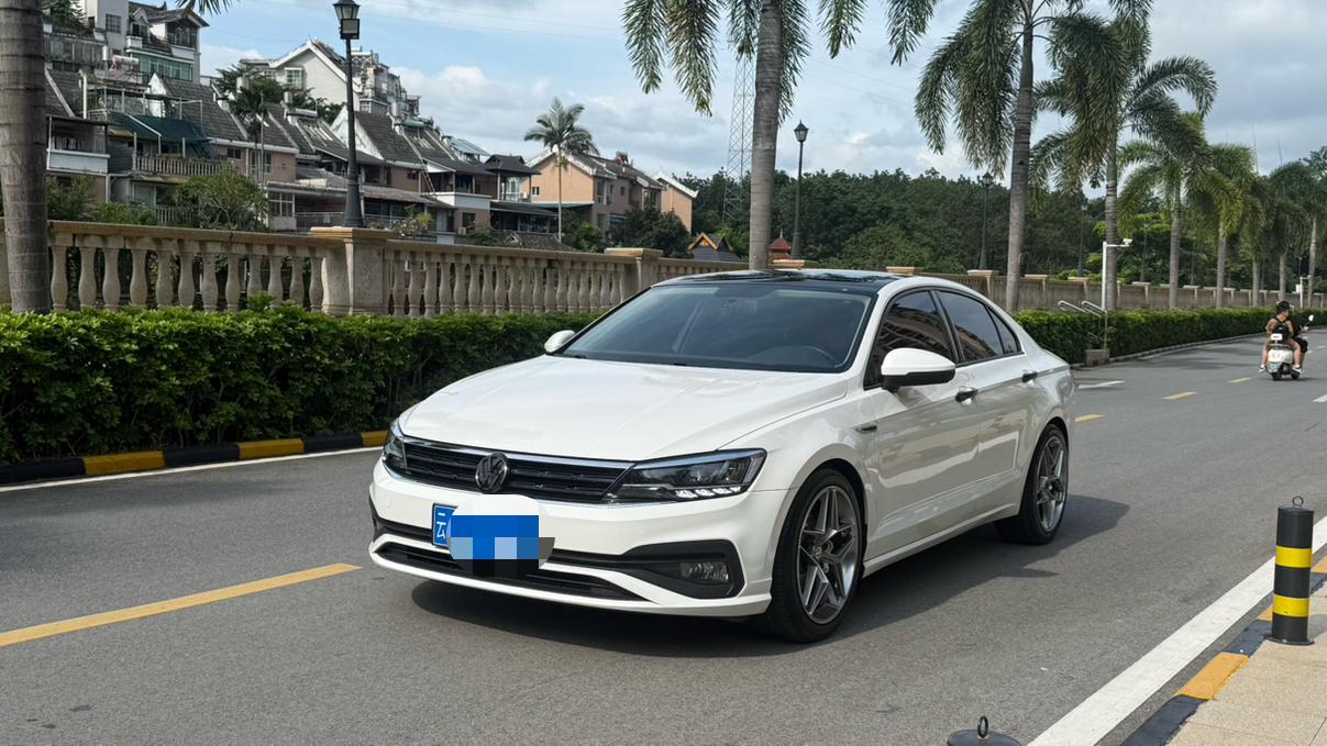 Volkswagen Lamando 230 TSI DSG Trend V 2022