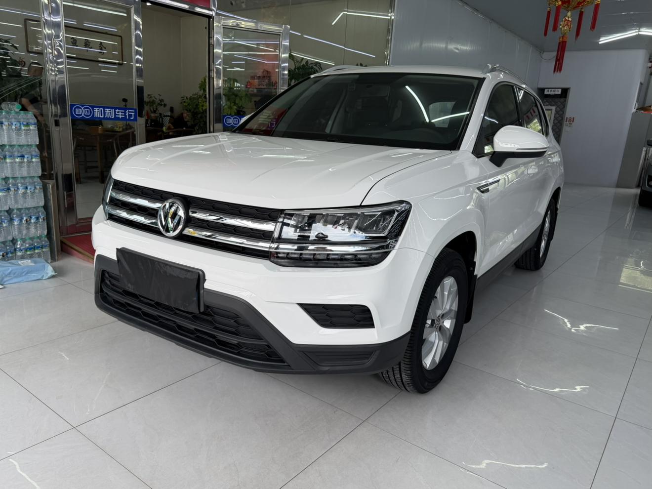 Volkswagen Tharu 280TSI Trend 2WD (1.4L) 2020