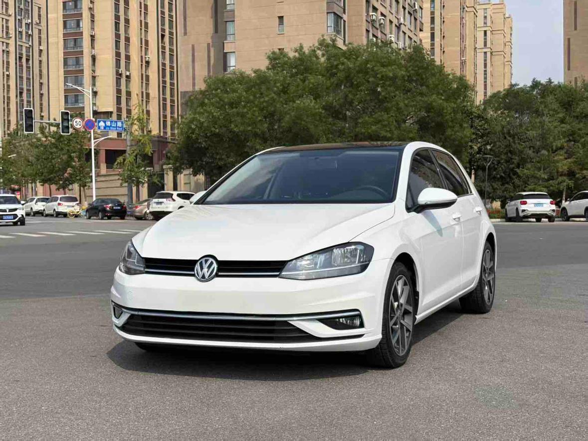 Volkswagen Golf 200TSI DSG Comfort 2020
