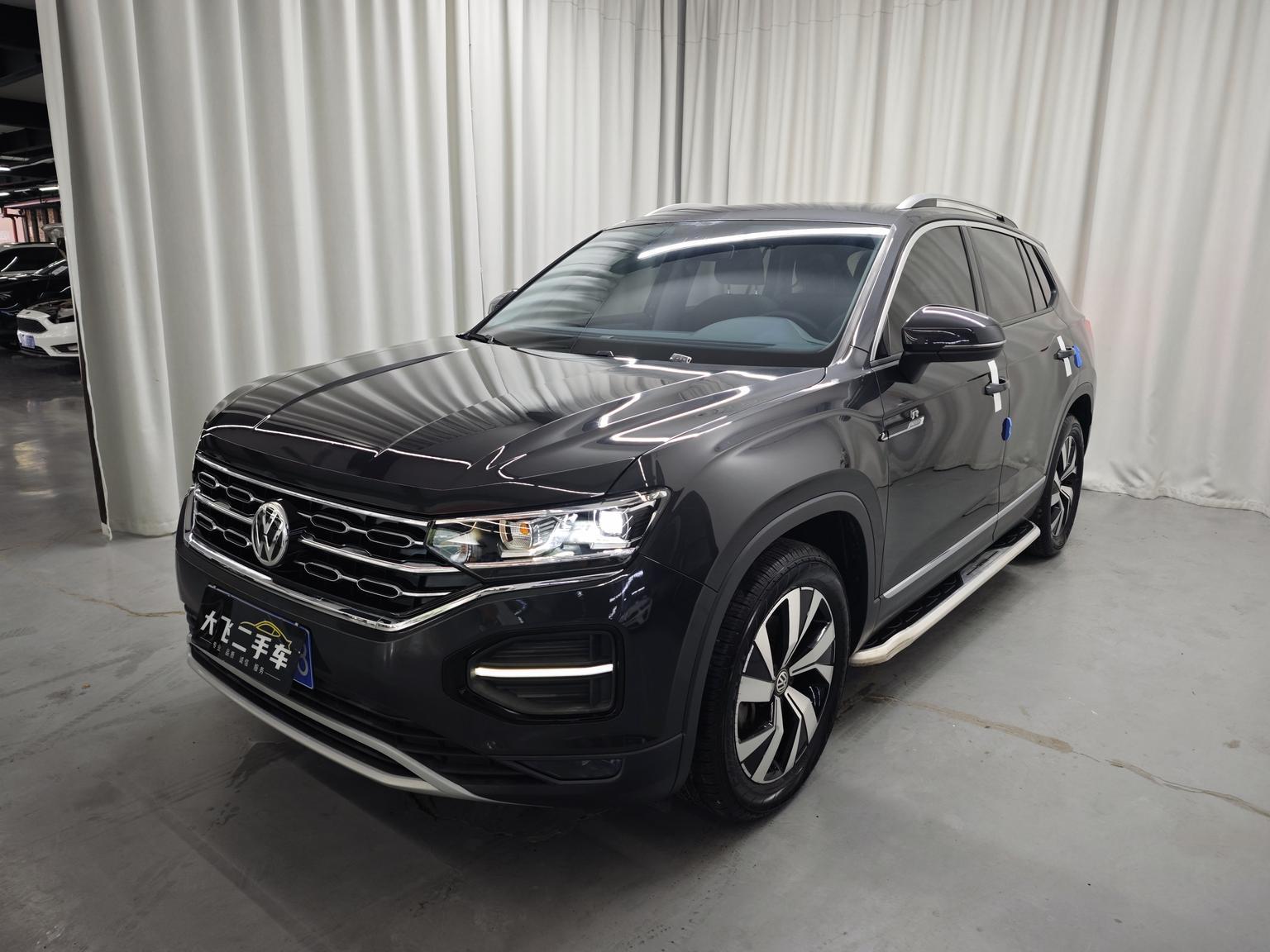 Volkswagen Tayron 330TSI Luxury Connect 2021