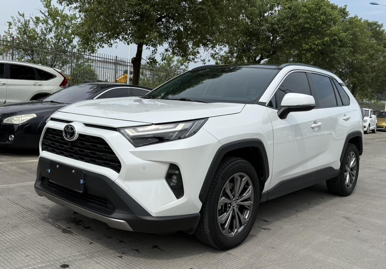Toyota RAV4 2.0L CVT 2WD Trend Plus (2L) 2024
