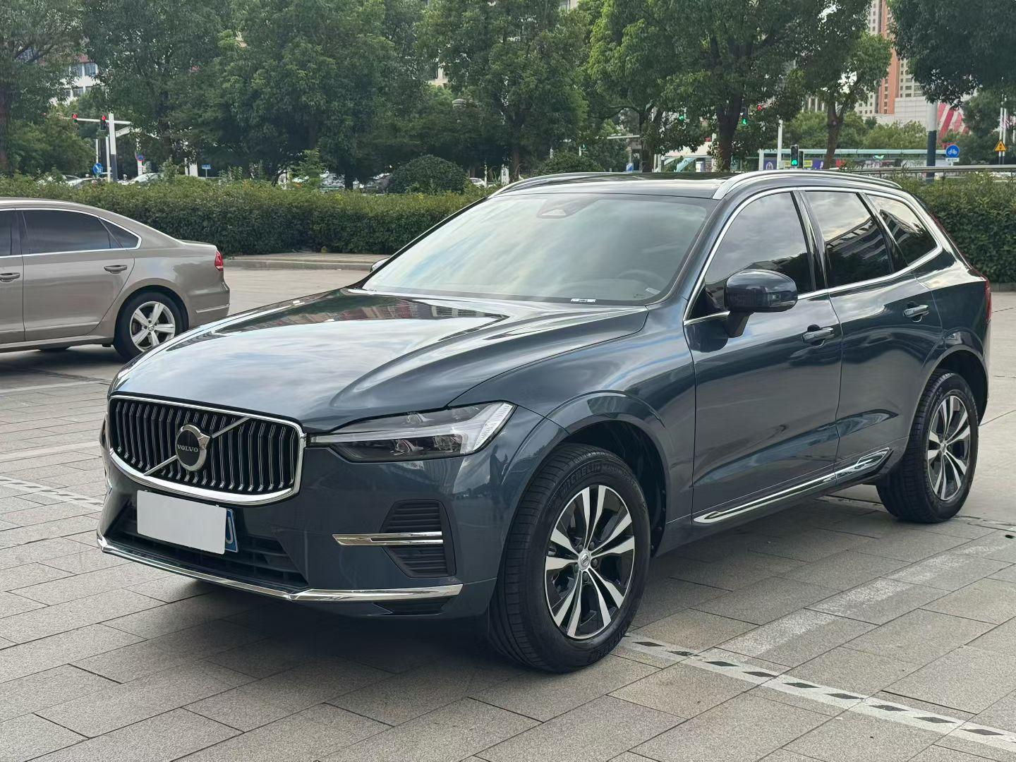 Volvo XC60 Intelligent Comfort Luxury AWD (2L) 2024