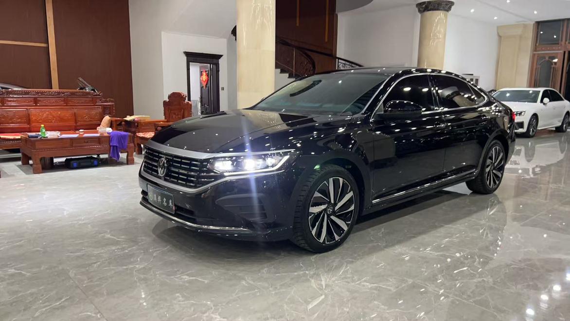 Volkswagen Passat 380TSI Starry Sky Elite 2024