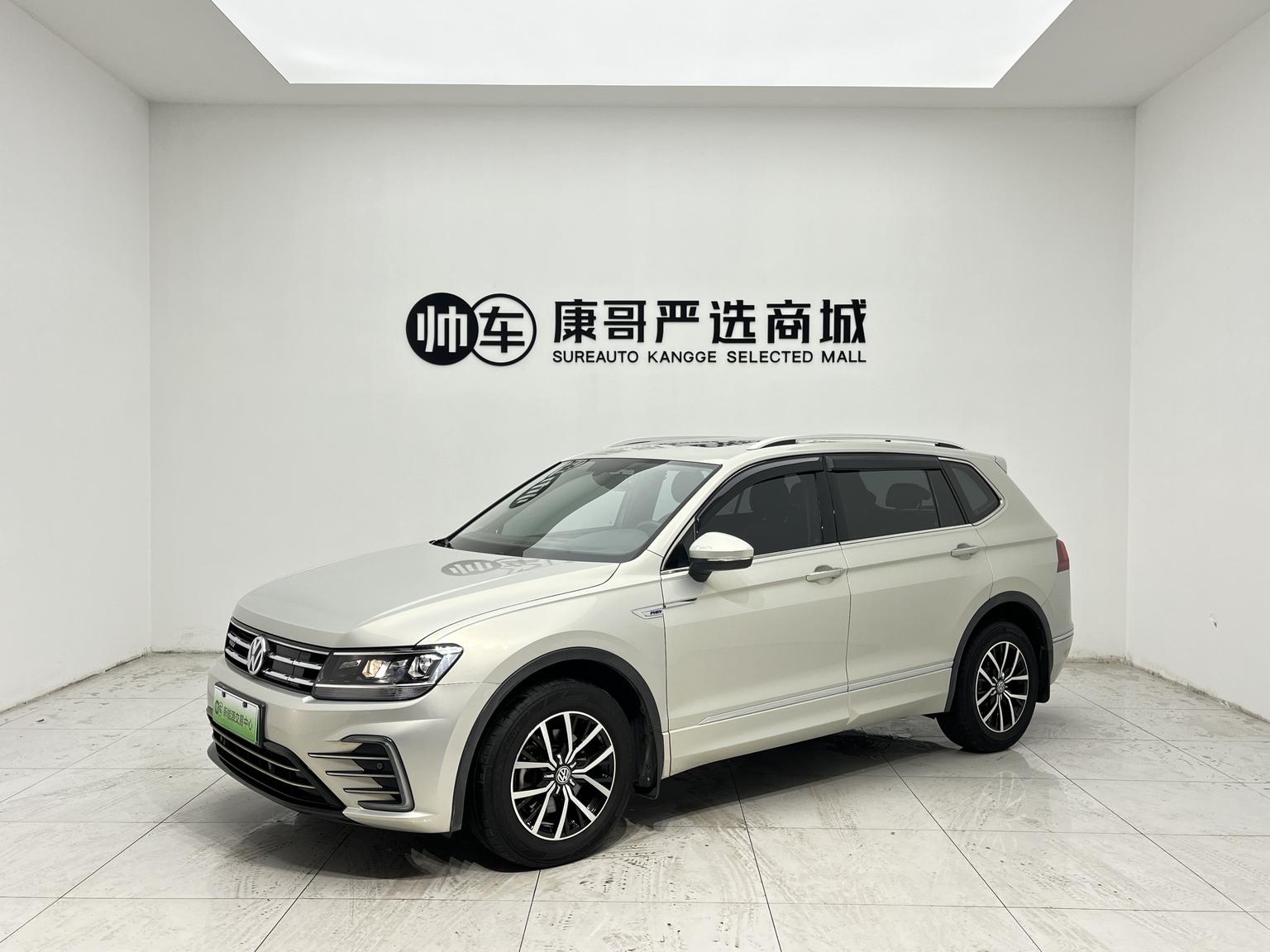 Volkswagen Tiguan-L 430PHEV Hybrid Luxury 2019