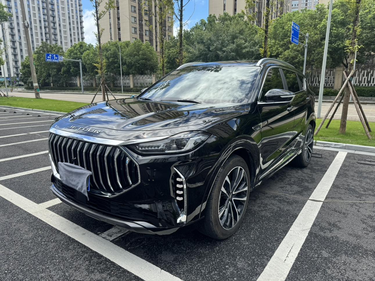 Jetour X70-Plus Strong Pro+ 5-Seat 2022