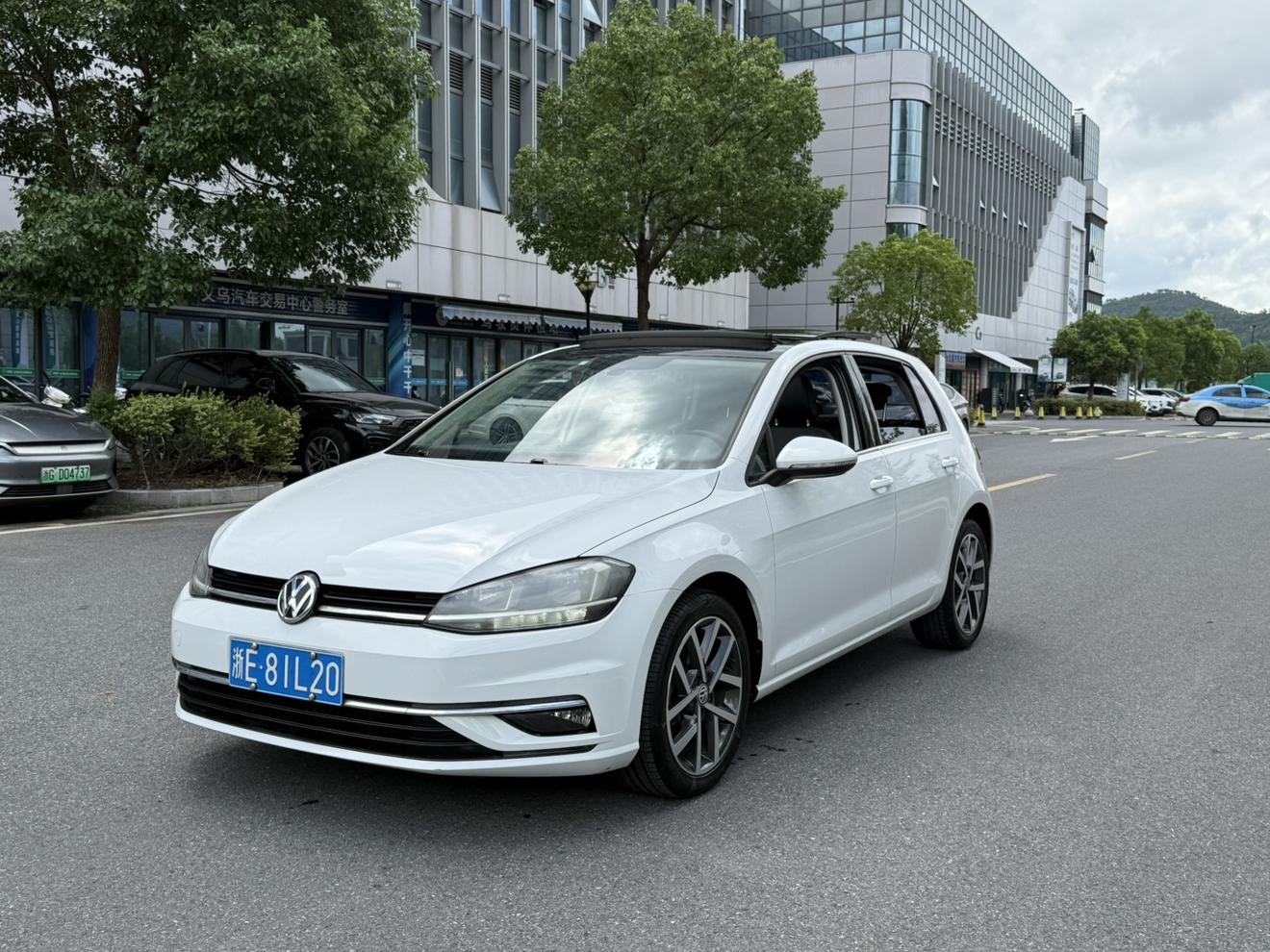 Volkswagen Golf Beloved 280TSI DSG Comfort 2020