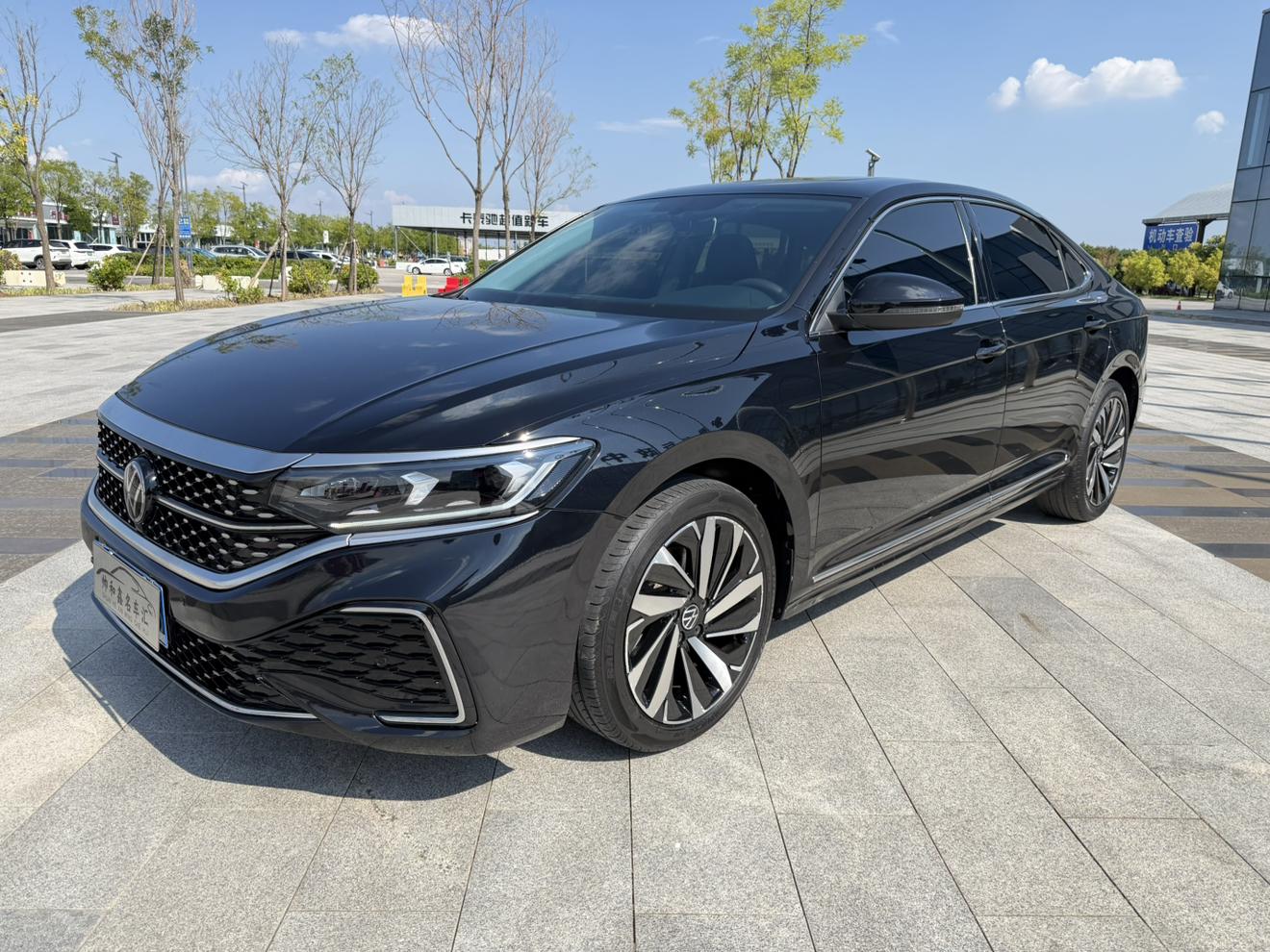 Volkswagen Passat 330TSI Stardust Elite (2L) 2022