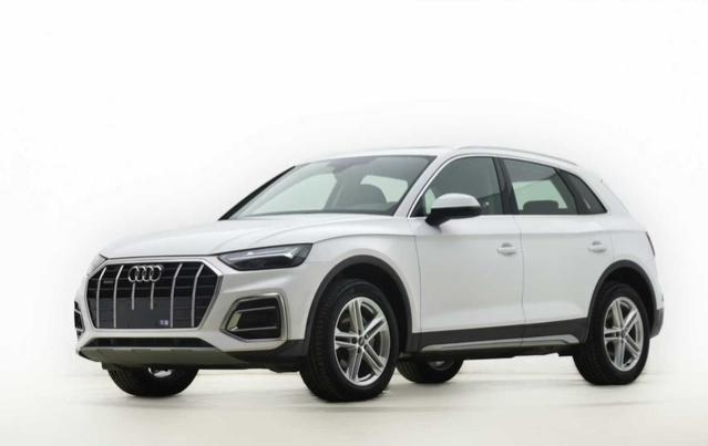 Audi Q5L 40T Fashion Elegant (2L) 2023