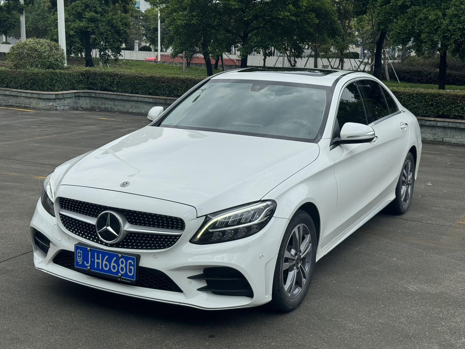 Mercedes Benz Class-C Fashion Sport L 2020
